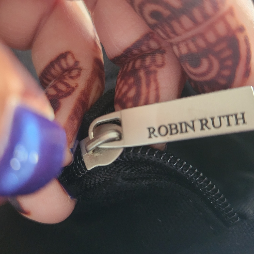 Robin Ruth New York Should Bag - Picture 5 of 7